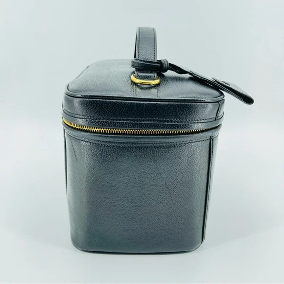 CHANEL Black Leather Vanity Crossbody with Gold-Tone Lock - Picture 3 of 13